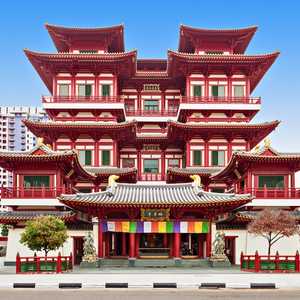 Visit Singapore from a Hop-On Hop-Off sightseeing bus – Explore landmarks and attractions in 2026 Hop on the open-top bus in Singapore, Singapore – Discover top attractions, monuments, and hidden gems with a hop-on hop-off tour in 2026